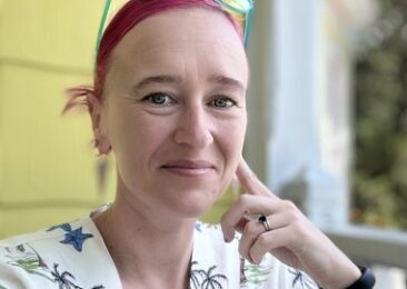 Middle Age Has Never Been So Sexy: Role Play and Erotic Binaries in All Fours