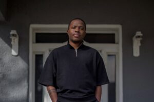 miCRo: “Those Statues of Old” by Romeo Oriogun