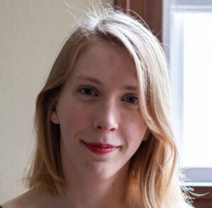miCRo: “Convergent Evolution” by Kelsey Zimmerman