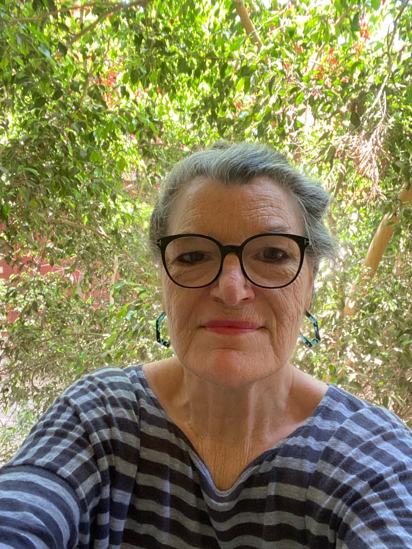 miCRo: “By Night in Sanaa” by Patricia Newbery