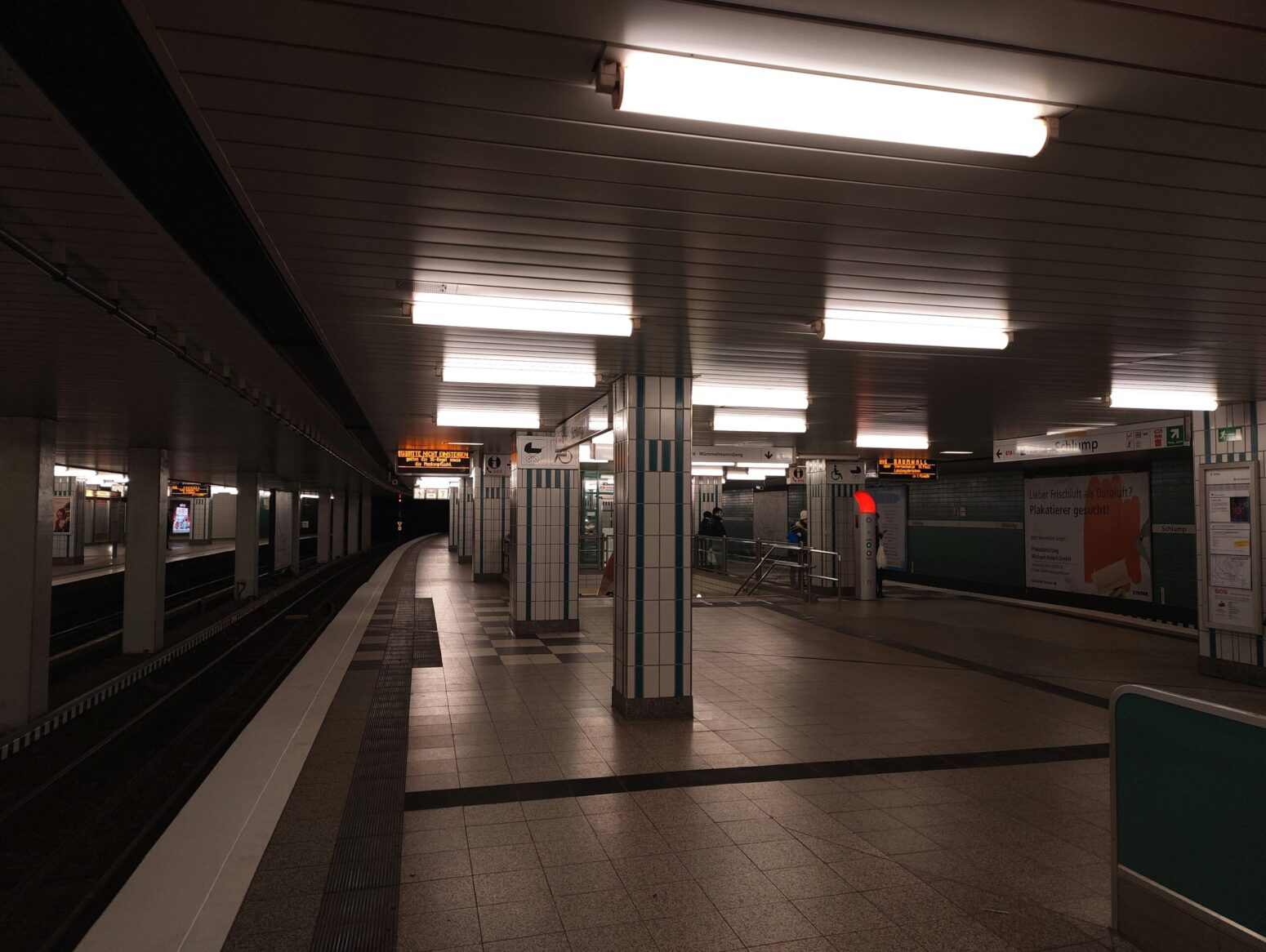 An empty platform on a subway station.