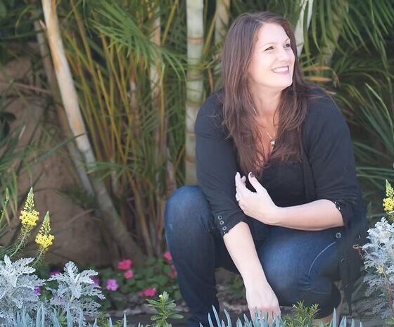 Jessica uses she/her pronouns.